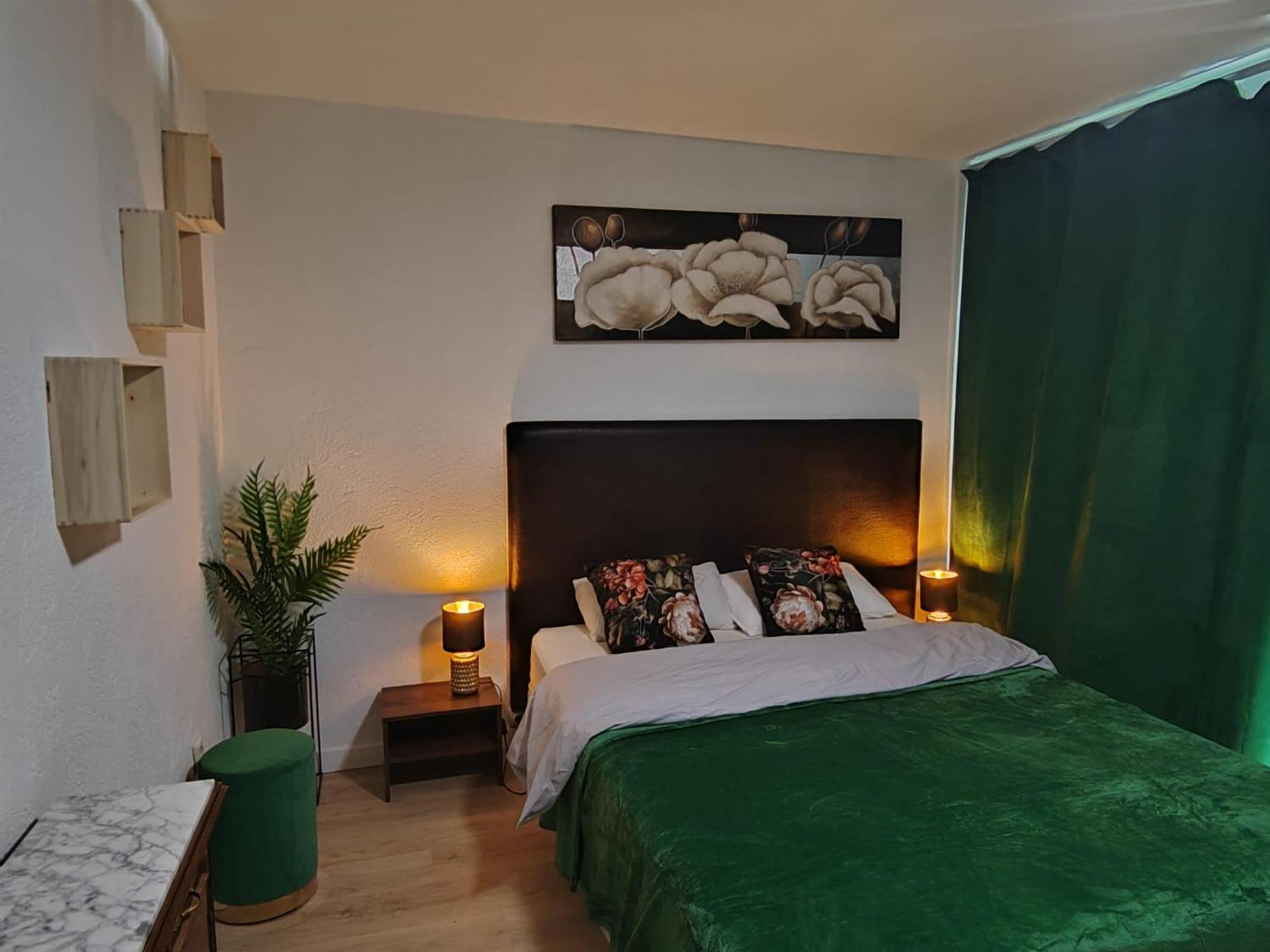 Apartment-Studio With View M&M Benidorm Bagian luar foto